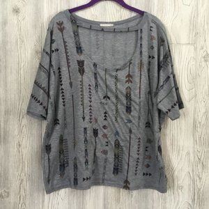 Phil Love Gray Arrow Graphic Scoop Neck T-Shirt